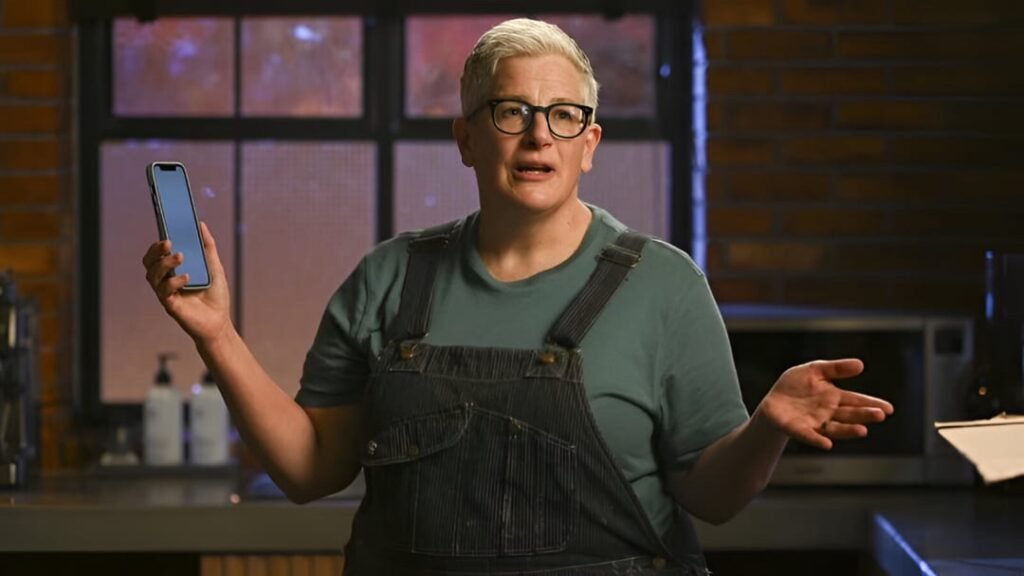 Abby McEnany } Tracker