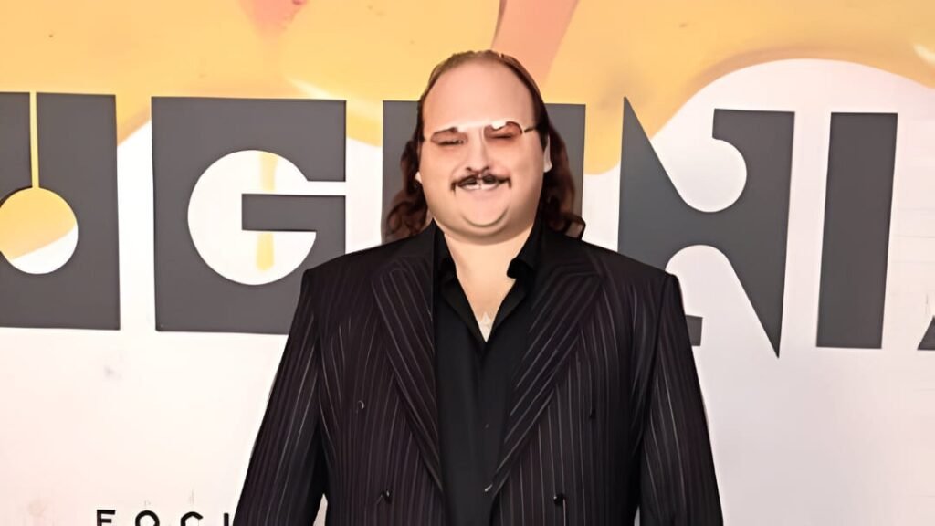 Stavros Halkias | Bugonia