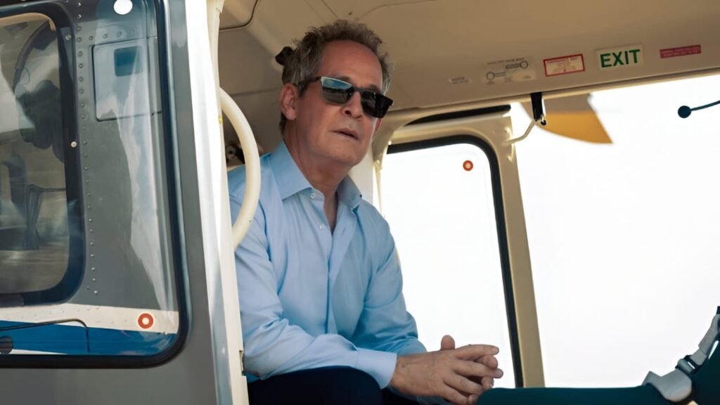 Tom Hollander | The Night Manager