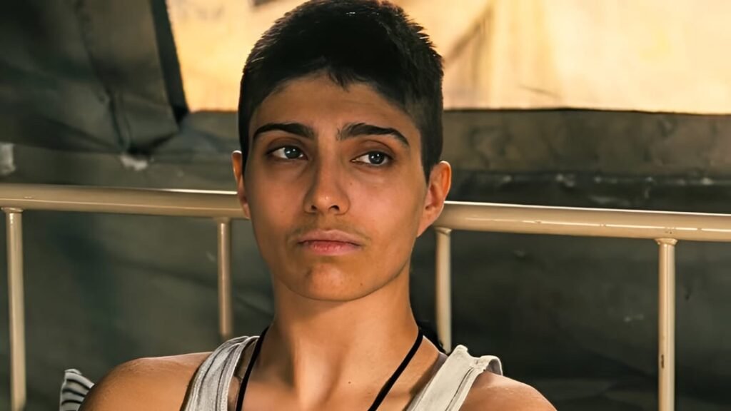 Xelia Mendes-Jones | Fallout