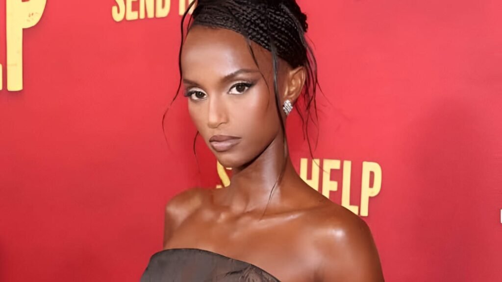 Edyll Ismail - Send Help