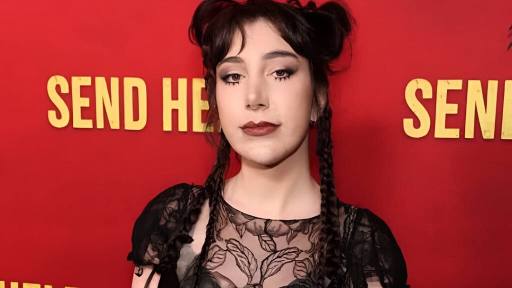 Emma Raimi - Send Help