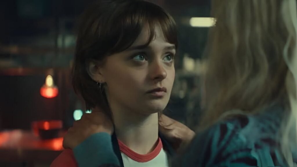 Maja Bons - Unfamiliar 