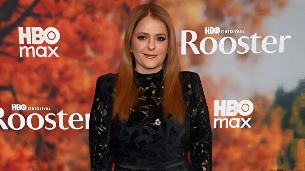 Annie Mumolo - Rooster