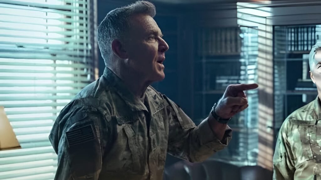 Dennis Quaid - War Machine 
