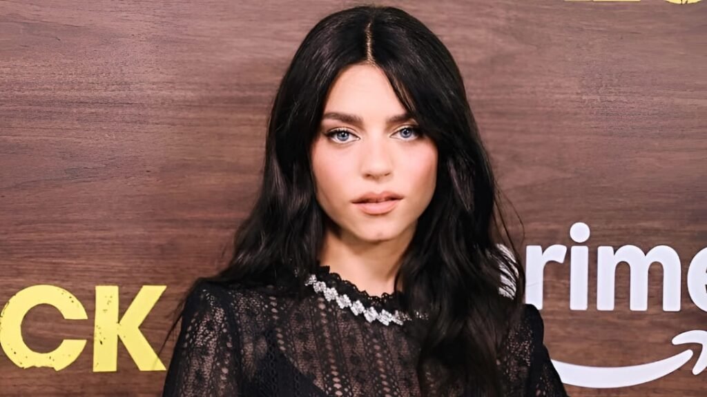 Holly Cattle - Young Sherlock