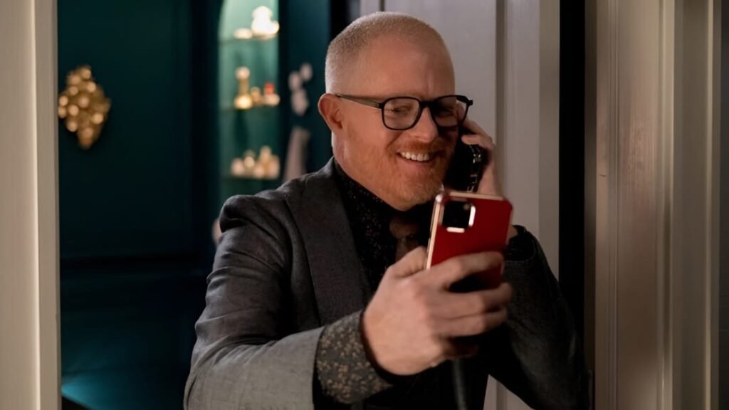 Jesse Tyler Ferguson - Elsbeth