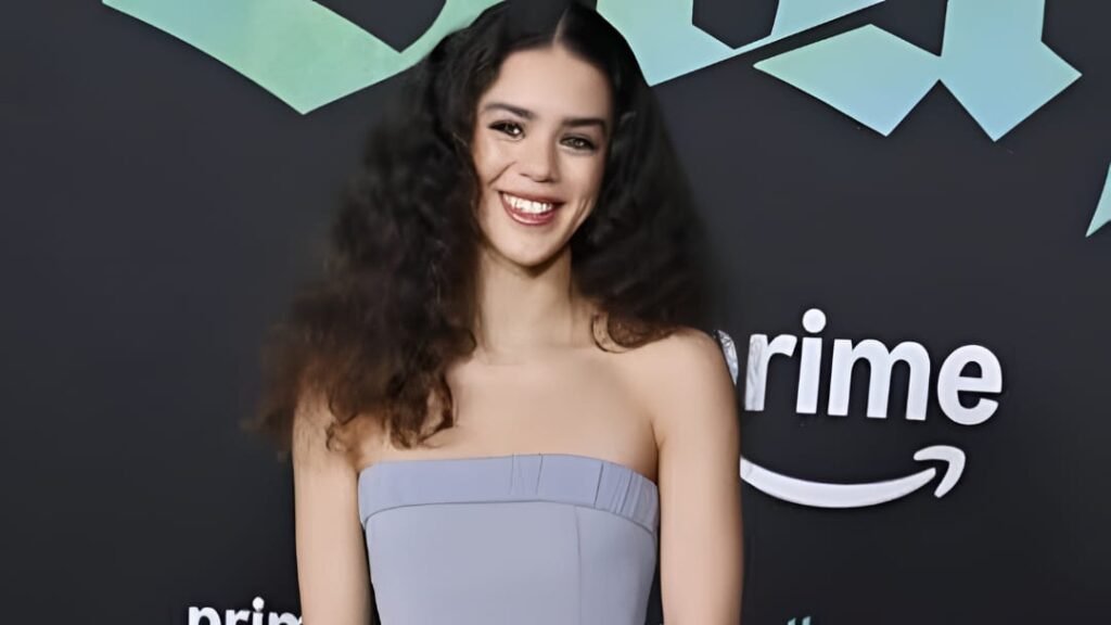 Safia Oakley-Green - The Bluff