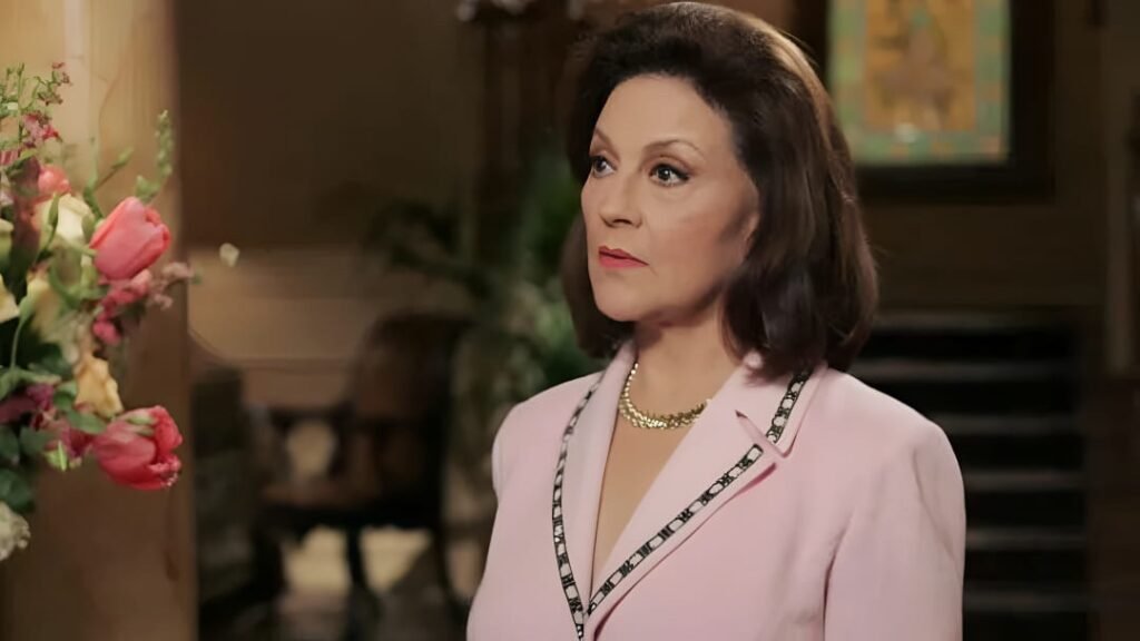 Kelly Bishop - Gilmore Girls