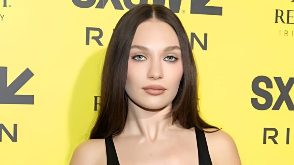 Maddie Ziegler - Pretty Lethal