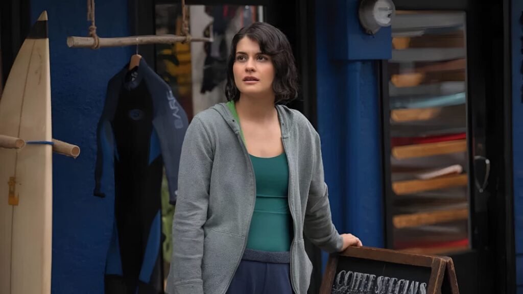 Sofia Black-D’Elia - Remarkably Bright Creatures