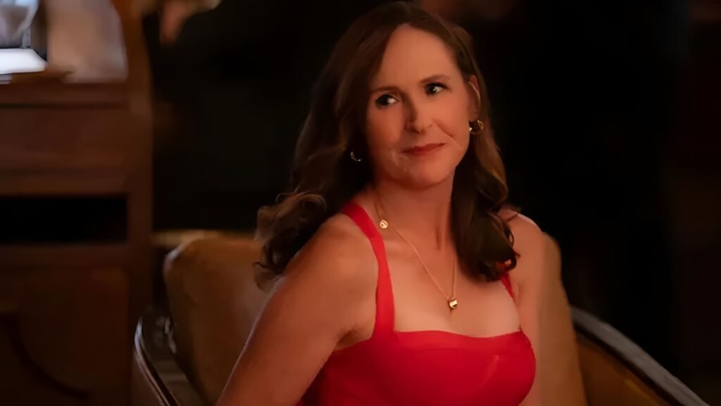 Molly Shannon - The Hawk