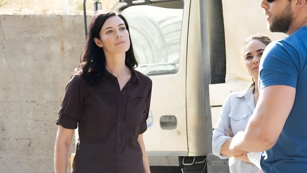 Jessica Paré - Seal Team