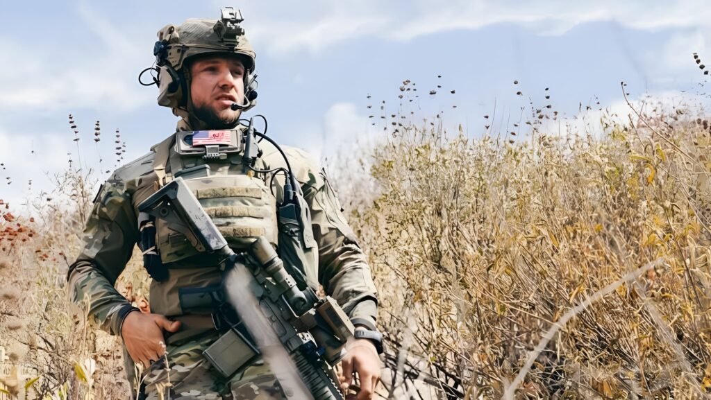 Max Thieriot - Seal Team
