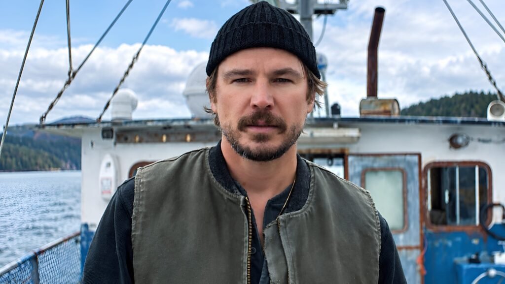 Josh Hartnett - Below