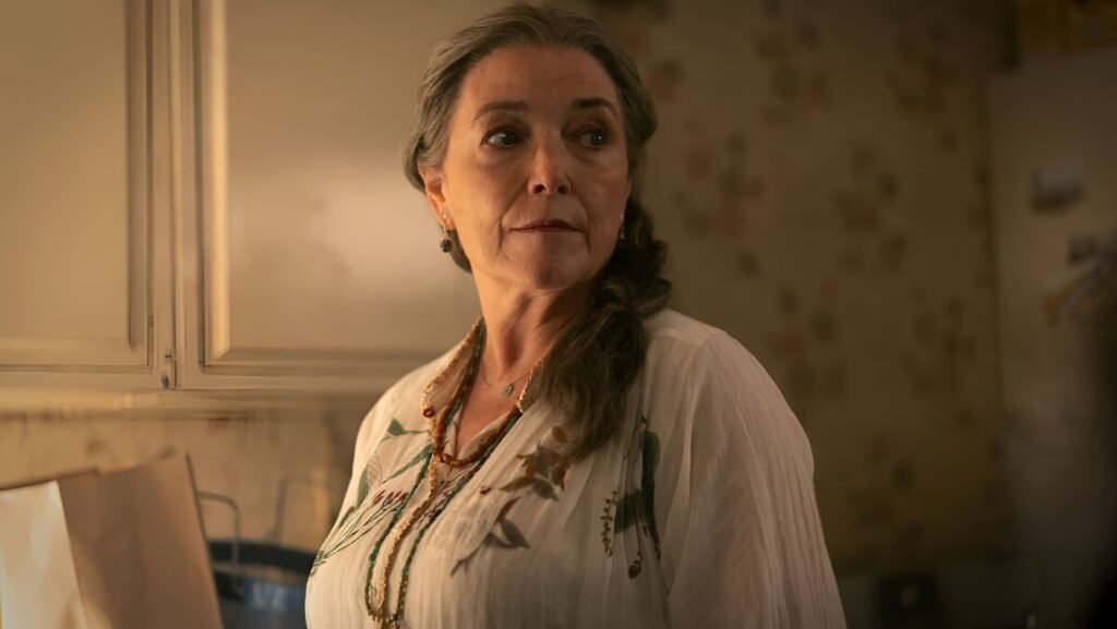 Karen Allen - Other Mommy