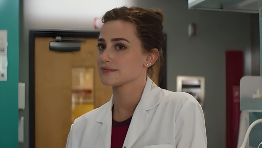 Lili Reinhart - The Love Hypothesis