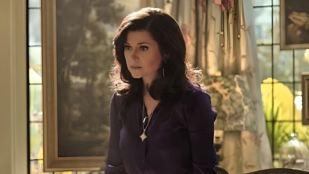 Tiffani Thiessen - Coven Academy